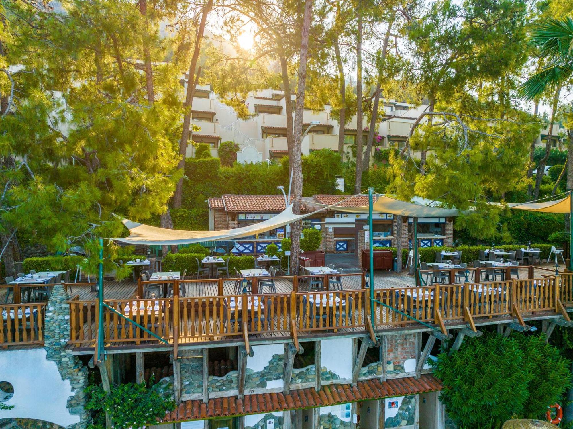 Labranda Mares Marmaris Hotel Ngoại thất bức ảnh The restaurant